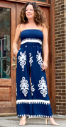 Jumpsuit med smock detalje navy Likelondon