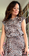 Tami leopard bluse med vandfaldseffekt LikeLondon