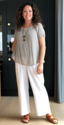 Diana bluse med halskæde mocca LikeLondon