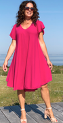 Alma kjole med vidde fuchsia LikeLondon