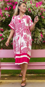Quinn kjole med print og striber pink LikeLondon