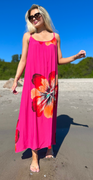 Alexia stropkjole med store blomster pink LikeLondon