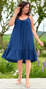 Ivy stropkjole med peplum navy Likelondon