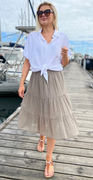 Gigi kort nederdel med peplum mocca LikeLondon
