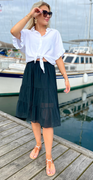 Gigi kort nederdel med peplum sort LikeLondon