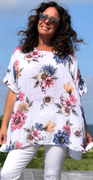 Elly bluse i struktur med blomster hvid Likelondon