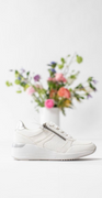 Sneakers med lille kilehæl hvid og sølv